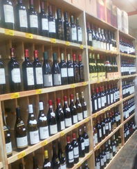 北京精品展柜选购指南 木质、珠宝、烤漆与红酒展柜的价格、厂家与图片解析